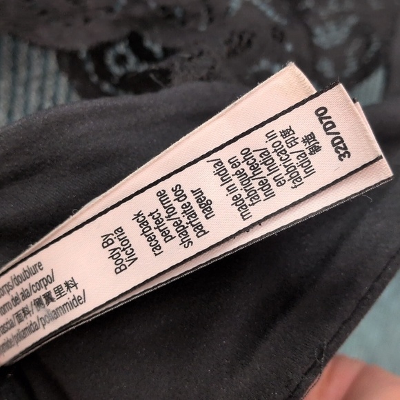 Victoria's Secret Body By Victoria Front Clasp Lace Racerback Bra Size 32D - Picture 13 of 16